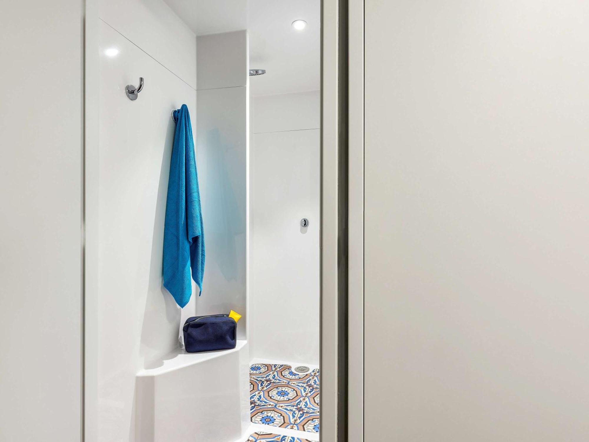 Hotelf1 Lille Villeneuve D'Ascq Ngoại thất bức ảnh